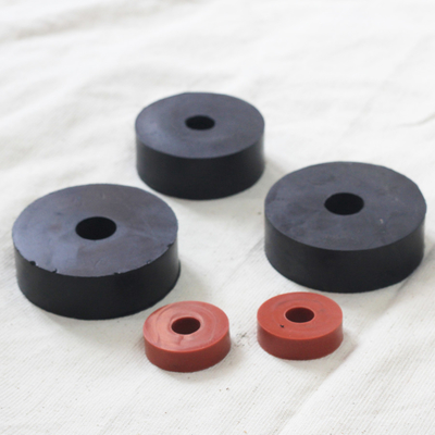 Produits en caoutchouc moulé en silicone EPDM NBR FFKM sur mesure résistant aux températures élevées