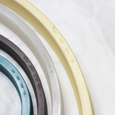 136*150*8.5 Sceaux à huile de polyuréthane pour applications résistantes aux températures élevées et à l'huile