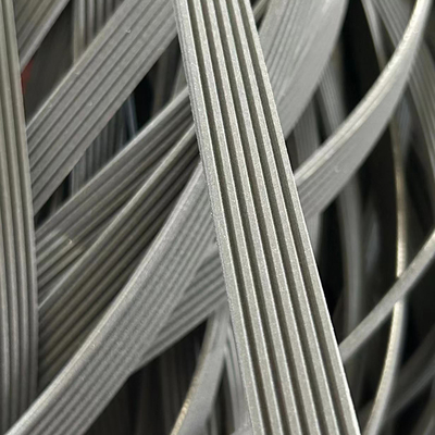 Ceinture PK lourde pour machines industrielles à haute performance en caoutchouc noir